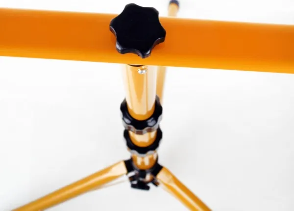 Штатив для светильников, высота мах. 164 см (желтый) GTV