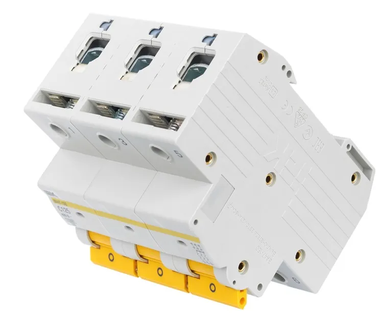 Автомат (рос) ИЭК ВА47-150 3Р 125А 15кА C IEK