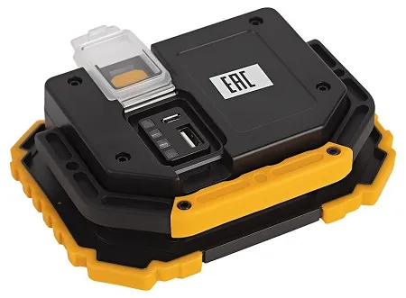 Фонарь светодиодный PA-802 15Вт прожектор аккумуляторный Рабочие Практик ЭРА