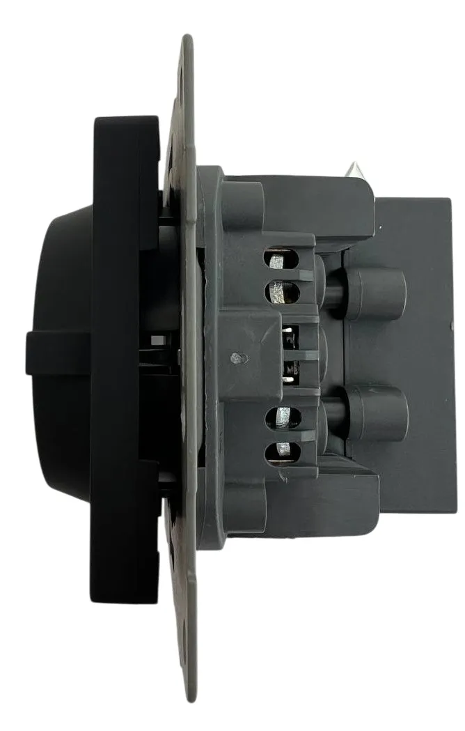 Розетка 1-я с/з с шторками с USB и TYPE C (5В, 2.1А) чёрная U2B-011 SoftTouch "Uno" AWSproducts