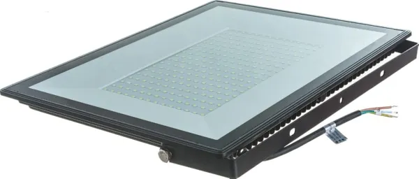 Прожектор LED СДО06 6500К 200Вт 16000Lm IP65 черный IEK