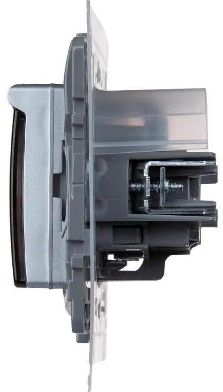 Розетка 1-я с/з со шторками и крышкой IP44 Алюминий ETIKA LEGRAND без рамки