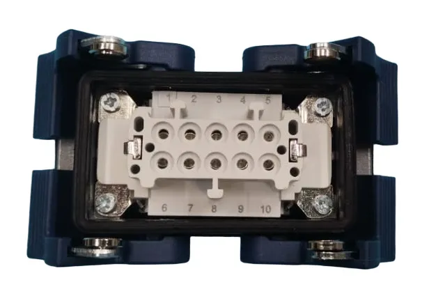 Розетка настенная, 10 полюсов, 16А, 4 скобы