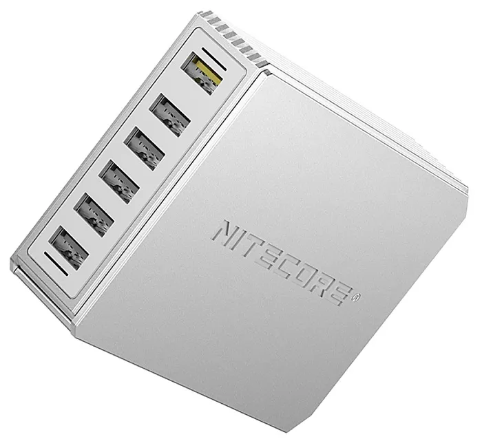 ЗУ - 6-портовый USB-адаптер UA66Q Выходной ток: 5 В/2,1 A*6- 9 В/2 A 12 В/1.5 A NITECORE