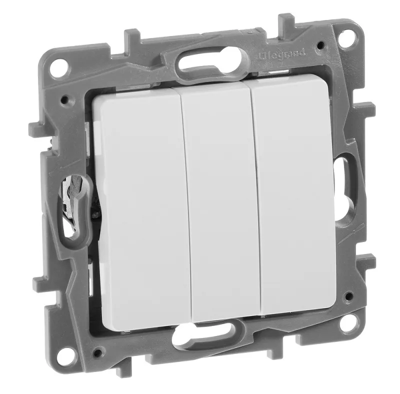 Выключатель 3-кл. Белый ETIKA LEGRAND