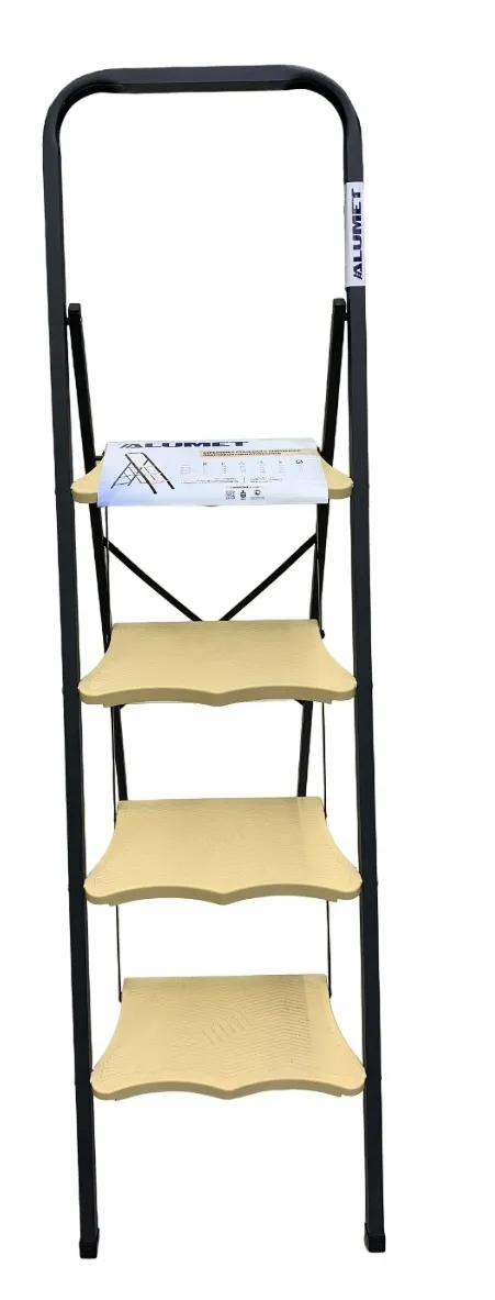 Стремянка стальная 4 ступени пластиковые широкие (МК804P) (ALUMET)