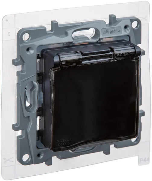 Розетка 1-я с/з со шторками и крышкой IP44 Антрацит ETIKA LEGRAND без рамки