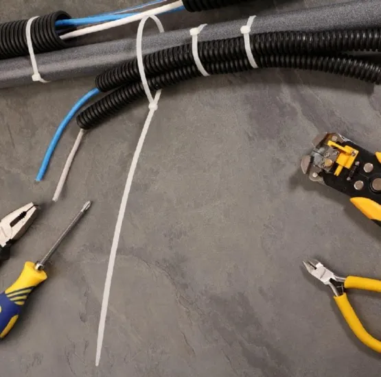 Хомут 3,6*200 белый нейлон (100 шт.) (СиайГрупп), уп