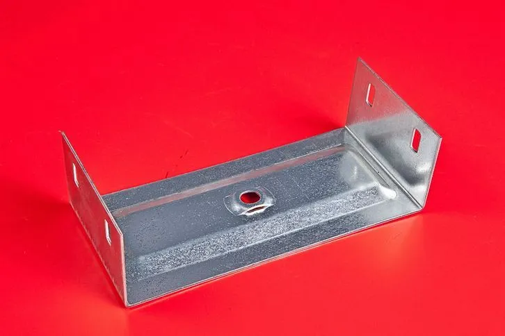 Скоба внутренняя BG 60*150 для подвешивания лотка (Vergokan)