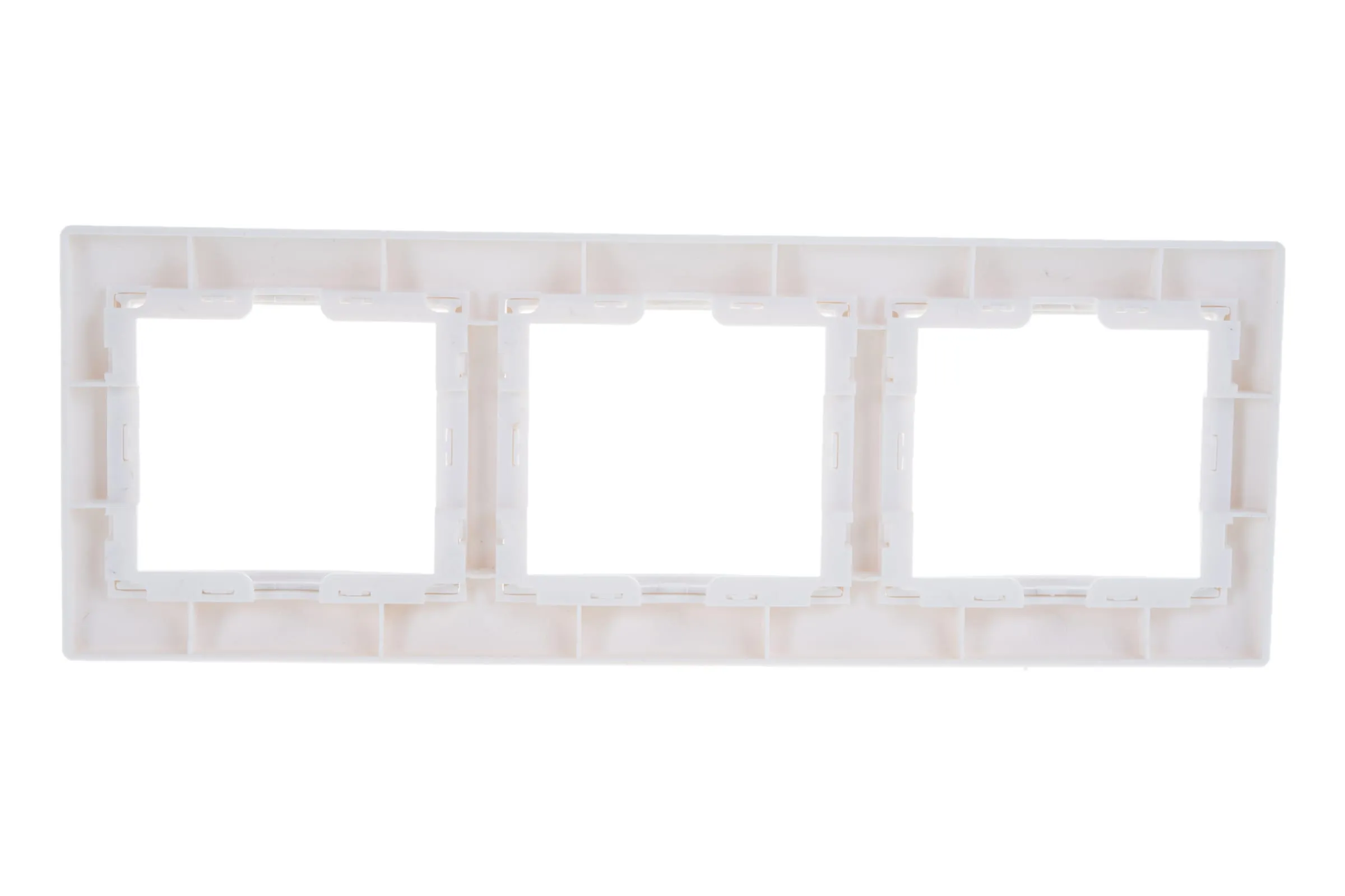 Рамка 3-я белая Кварта IEK