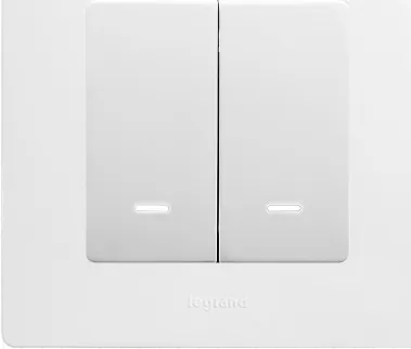 Выключатель 2-кл. с подсветкой Белый ETIKA LEGRAND (10)