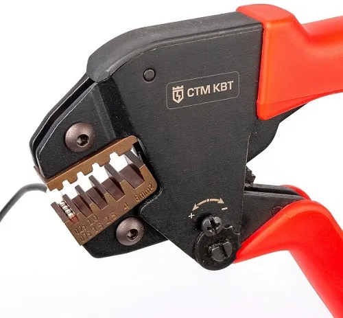 Пресс-клещи с набором матриц CTM КВТ