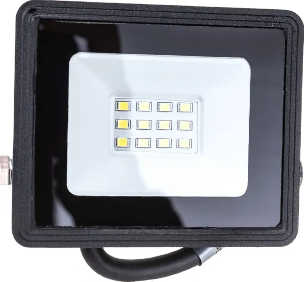 Прожектор LED СДО06 6500К 10Вт 800Lm IP65 черный IEK