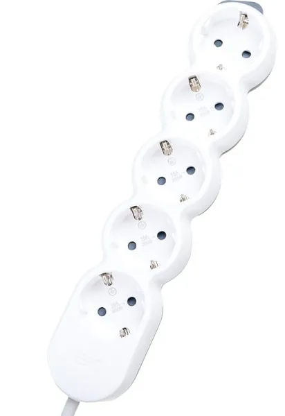 Удлинитель бытовой 5гн. 5м с/з ПВС 3х1,5мм2 UNO У05 IEK