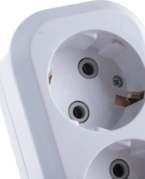 Удлинитель бытовой 3гн. 3м с/з ПВС 2х0,75mm2 Премиум UNIVersal