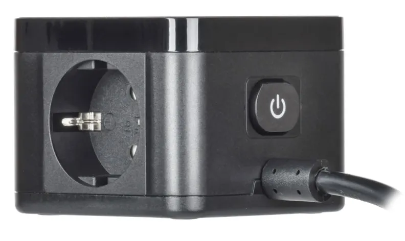 Удлинитель с беспроводной зарядкой 10Вт У02К 1,3м USB A+C чёрный IEK