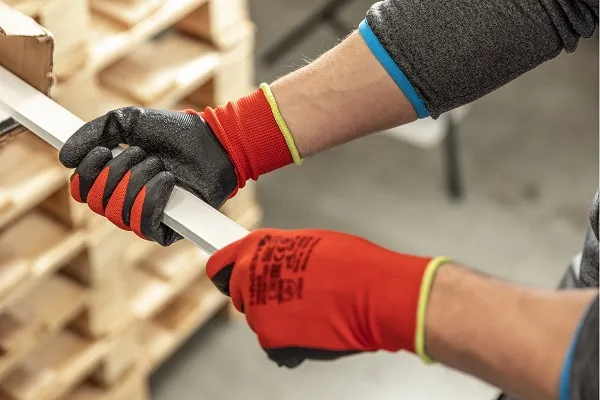 Перчатки рабочие с латексным покрытием, красные/черные RODER, размер 9 HOEGERT, п