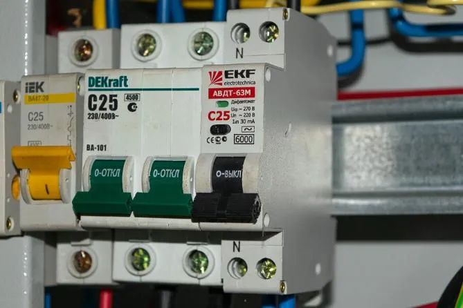 Причины срабатывания УЗО и АВДТ Причины срабатывания УЗО и АВДТ