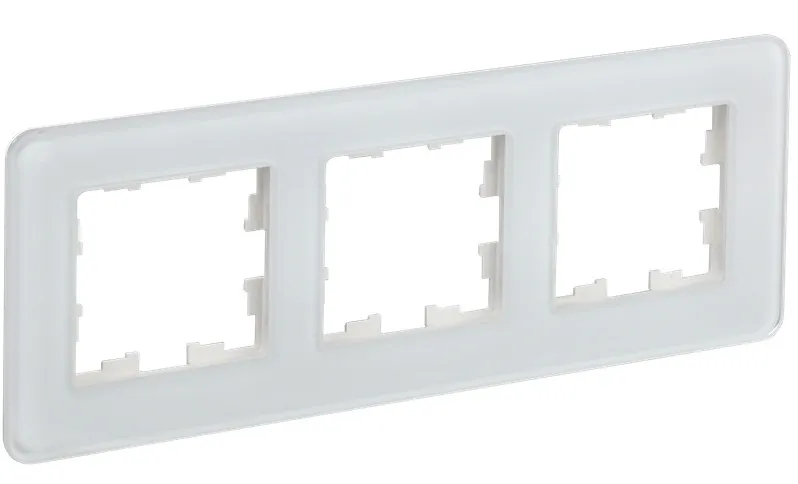 Рамка 3-я белый (стекло) BRITE IEK