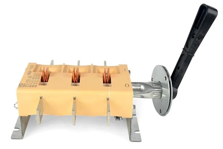 Рубильник ВР32-37В3/0 правая рукоятка HLT