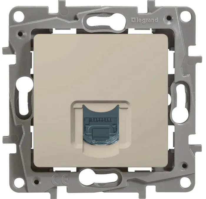Розетка RJ-45 (1-я cat. 5e) Сл.Кость ETIKA LEGRAND