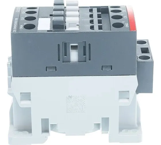 Контактор AF16-30-10-13 100...250VAC/DC, 18A, 7.5kW, 3NO+1NO ABB