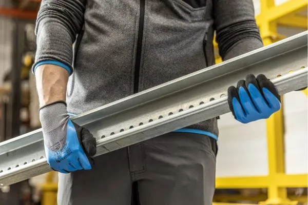 Перчатки рабочие с покрытием из вспененного нитрила 3/4 размер 10 FILS HOEGERT, п