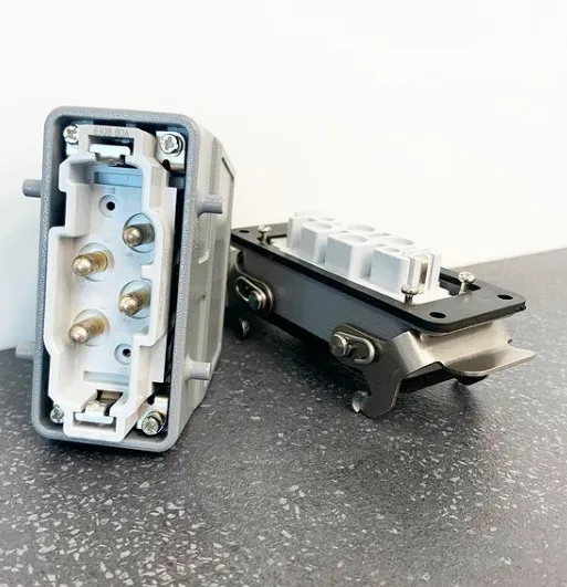 Screenshot_2021-04-02 ЭЛЕКТРОЦЕНТР КАЛИНИНГРАД ( elektrocentr kld) • Фото и видео в Instagram(2).png