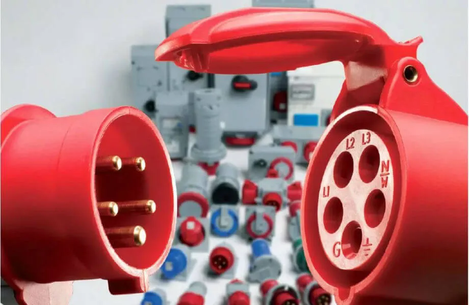 Промышленные разъемы.jpg