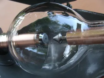 Шаровые&nbsp;ксеноновые лампы.jpg