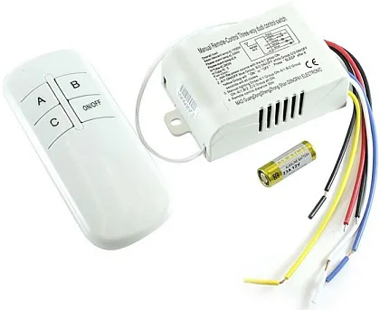 Выключатель 220V 3 канала с пультом