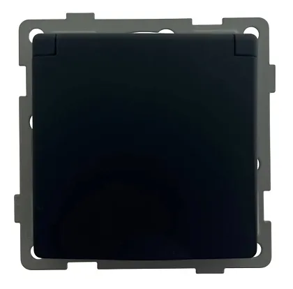 Розетка 1-я с крышкой с/з с шторками чёрная U2B-012 SoftTouch "Uno" AWSproducts