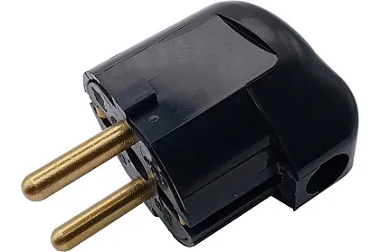 Вилка В16-242 угловая с/з черн. Bylectrica