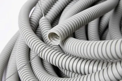 Труба гофр. ПВХ 20 мм СЕРАЯ с зондом GTL20 OBO-Bettermann (100м)