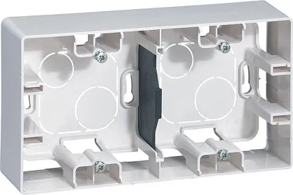 Коробка для накладного монтажа (2-я) Белый ETIKA LEGRAND