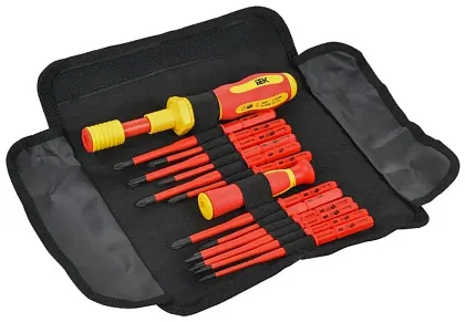 ARMA2L 5 Набор динамометрической отвертки со сменными жалами SLIM Т2 14шт IEK, ком