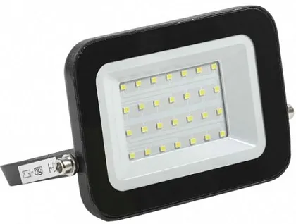Прожектор LED СДО06 6500К 30Вт 2400Lm IP65 черный IEK