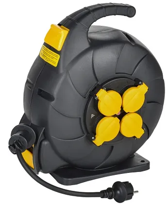 Удлинитель на катушке 4гн. 15м с/з IP44 КГ 3х1,5мм2 TWIST IEK