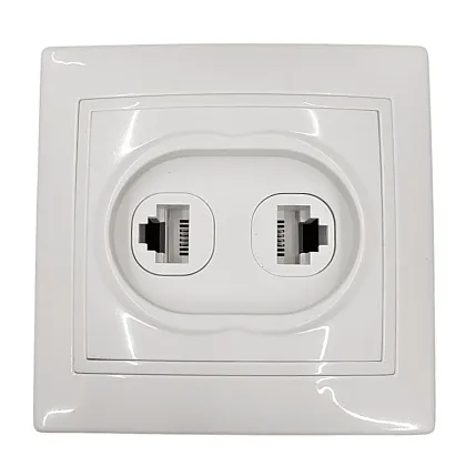 Розетка RJ11 (2-я) белая Кварта IEK