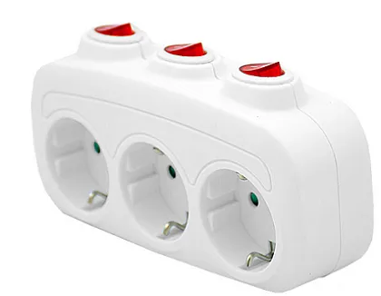 Разветвитель 3 гн. с/з с выключателями Standart Luxe