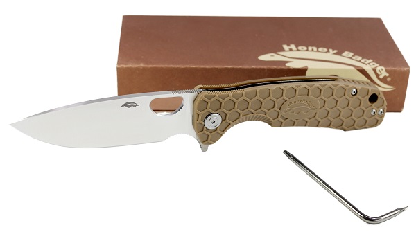 Нож Honey Badger Flipper L (HB1002) с песочной рукоятью