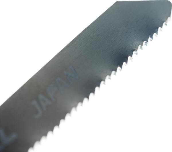 Пилки для лобзика № B22 5шт. Makita (A-85737) для железа,нержавеющей стали, цветных материалов и син
