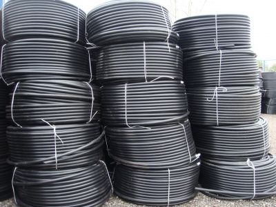 Труба гладкая жесткая ПНД 25 мм ЧЕРНАЯ ИЭК (100м)