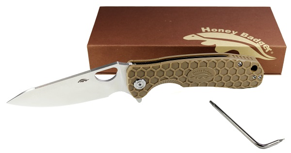 Нож Honey Badger Leaf L (HB1289) с песочной рукоятью