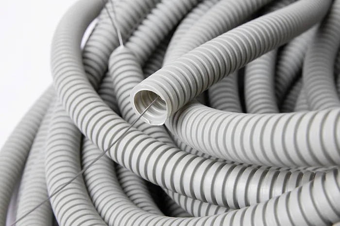 Труба гофр. ПВХ 20 мм СЕРАЯ с зондом GTL20 OBO-Bettermann (100м)