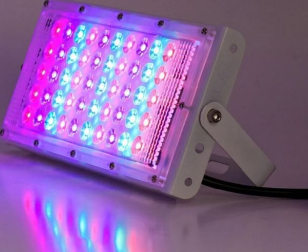 Светодиодный прожектор GLANZEN FAD-0030-50-RGB