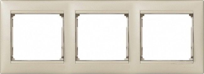 Рамка 3-я Жемчужный Valena LEGRAND