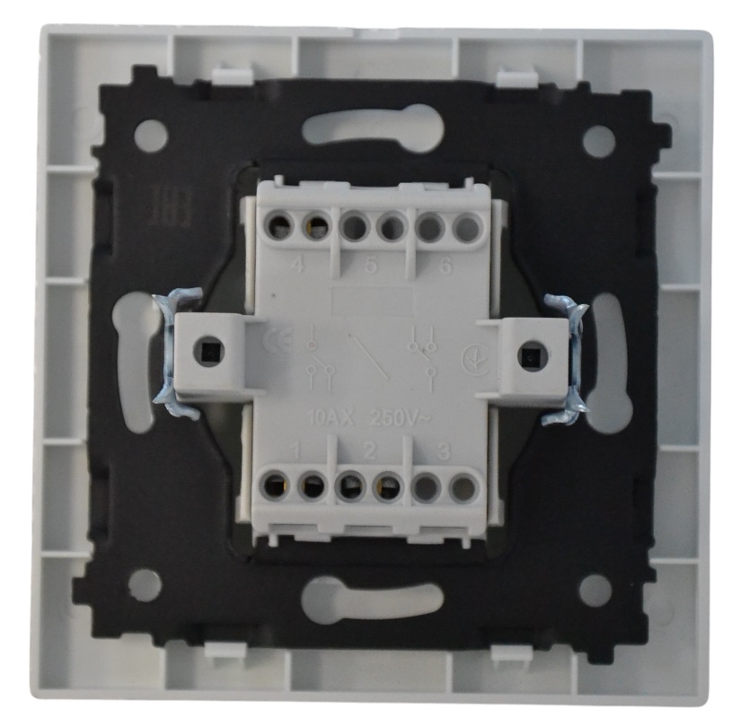 Выключатель проходной 1-кл. белый SD-P1003W "Standard" AWSproducts