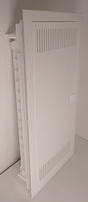 Щит встр. КОМБО мет. дверь U48 4/2 ES (28 мод.+2 м/п) TEHPLAST