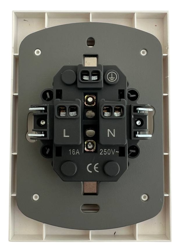 Розетка 2-я с/з белая U1A-022 SoftTouch AWSPRODUCTS